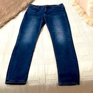 Women’s Lucky Brand Legging Jeans